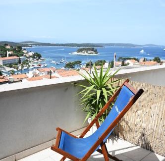 Hvar Apartment | TikTok View - ZF Hvar