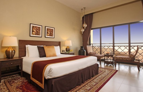 Madinat Zayed Hotel | Tilal Liwa Desert Retreat