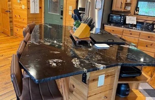 Broken Bow Cabin | Timber Ridge Retreat-4 Bed/Hot Tub/Views