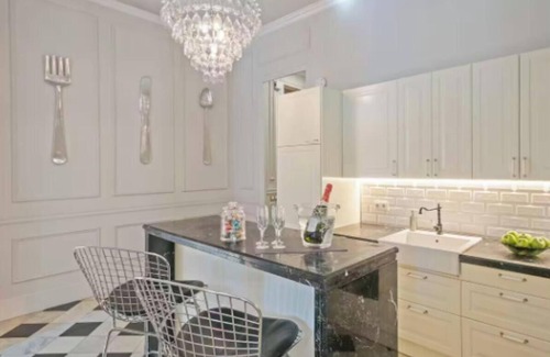 L'Antiga Esquerra de l'Eixample Apartment | Timeless 19th-Century Elegance in the Heart of Barcelona’s Eixample District