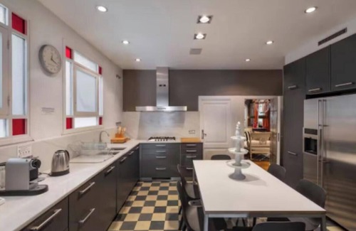 Dreta de l'Eixample Apartment | Timeless Modernism in the Heart of Barcelona -A 300 m² Historic Gem with Terrace