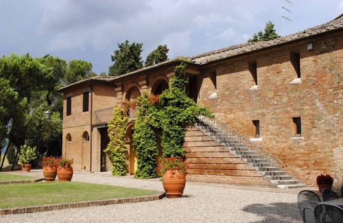 Monteroni d'Arbia Villa | TINAIO & SANTO STEFANO