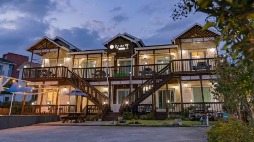 Gyeongju House | Tinkerbell Pension