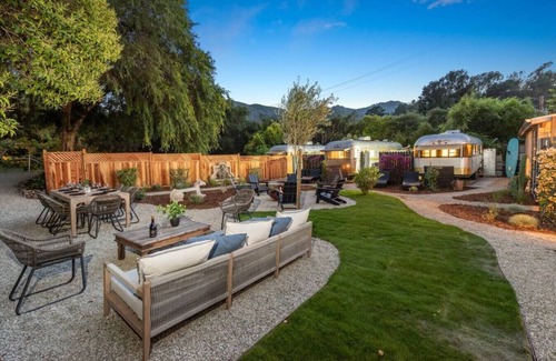 Topanga House | Tiny Home Sage & Lavender Garden Oasis (#5)