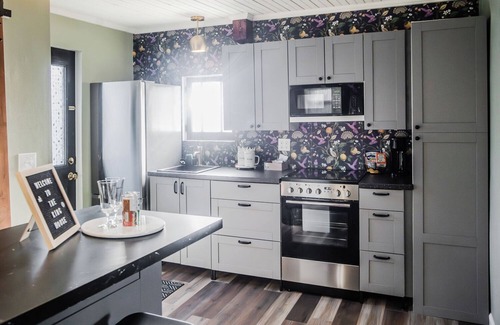 Kettering House | Tiny Home that's fit for a King