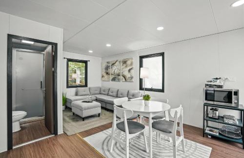 Hollywood House | Tiny Homes in the Heart of Fort Lauderdale