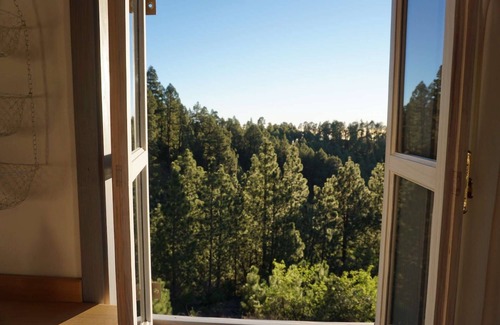 Garafia House | Tiny house bird's nest- vineyard with pool above the clouds, sea view, WLAN