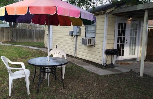 Jefferson Apartment | Tiny House with private yard