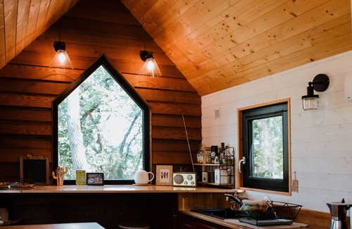 Clefs Cabin | Tiny Stay Ecolodge