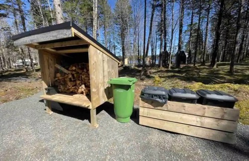 Clare House | “Tiny Two” (Private hot tub).