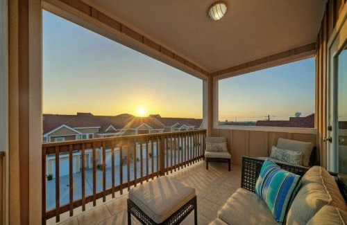 Port Aransas House | Tipsy Starfish by AvantStay Resort PoolBy Beach