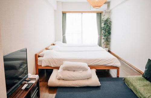 Odawara Apartment | Tipy records inn room