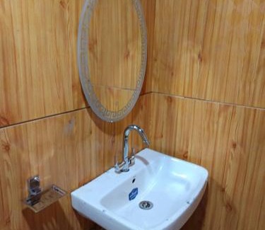 Khattalwada Apartment | Tiri Ratna Cottage