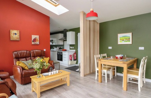 Oban Cottage | TIRLAGGAN HOUSE, pet friendly, character holiday cottage in Lismore