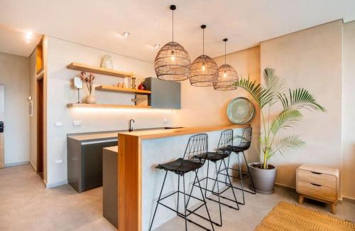 Batroun Apartment | Titans Guesthouse Studio P