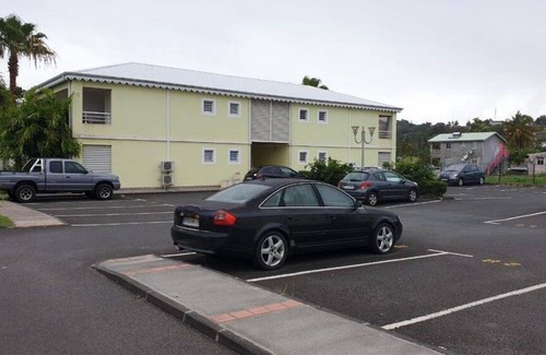 Circuit 1C1 House | Title : Live in Precious - Noubara Oya