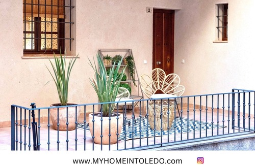 Toledo City Center Apartment | ~TIVOLI~ by myhomeintoledo.com