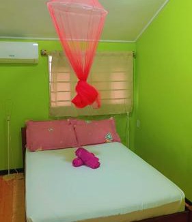 Paramaribo Bed & Breakfast | TJ Comfort Villa Suriname