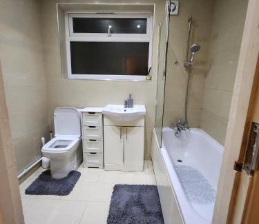 Tilbury Apartment | Tms 3bdr Comfy house! Tilbury!