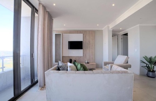 Greater Johannesburg Metropolitan Area Apartment | tnMasingita Towers - Luxury Twin Room 2
