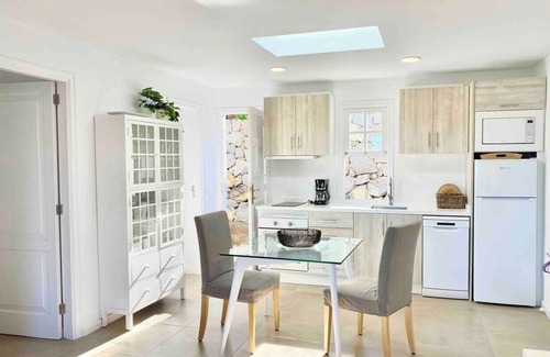 La Orotava Ski Chalet | To complete