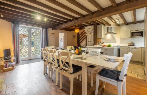 Deepdale House | Toad Hall