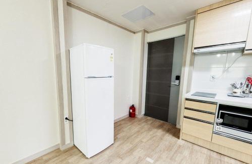 Pohang House | Tobang Red Clay Pension