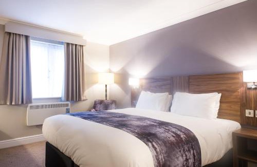 Old Windsor Hotel | Toby Carvery Old Windsor by Innkeeper's Collection