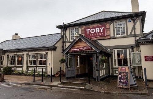 Old Windsor Hotel | Toby Carvery Old Windsor by Innkeeper's Collection