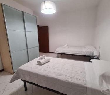 Mazzo Apartment | TOGLIATTI 61 Fiera Rho Galeazzi Mind