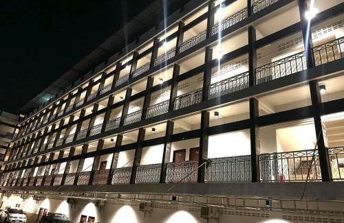 Nai Mueang Hotel | Tokyo Hotel