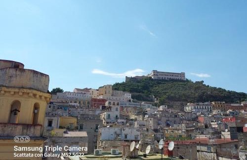 Quartieri Spagnoli Apartment | Toledo panoramic Rooftop in Naples