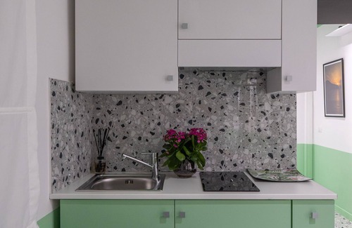 Quartieri Spagnoli Apartment | Toledo Theater 272 - Apartment 8 people in the heart of Naples