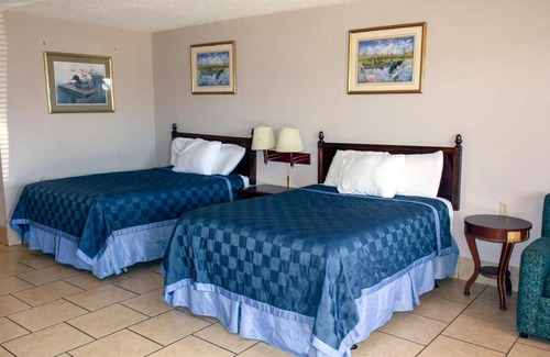 Negreet Hotel | Toledo Town Inn