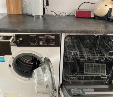 Meiderich Apartment | Toll Apartment mit Terrasse, Garten, Grill und Küche