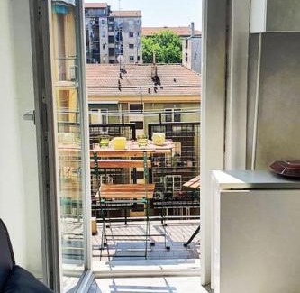 Giambellino Apartment | Tolstoj Metro Apartment MIlano