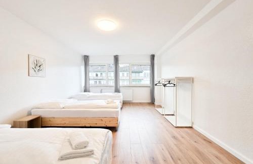 Friedrichstadt Apartment | Tolstov Apartments - City Apartment with 5 Rooms - 15 Min Messe DUS & 10 Min Old Town DUS