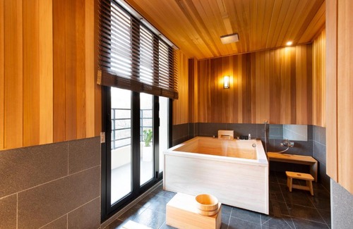 Gyeongju Hotel | Tomonoya Hotel and Ryokan Gyeongju