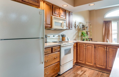 Tonawanda Apartment | Tonawanda Vacation Rental ~ 13 Mi to Niagara Falls