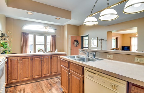 Tonawanda Apartment | Tonawanda Vacation Rental ~ 13 Mi to Niagara Falls