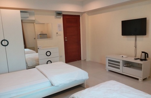 Nai Mueang Hotel | TongPrasit Place