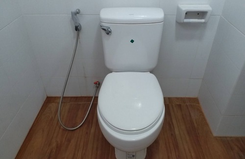 Nai Mueang Hotel | TongPrasit Place