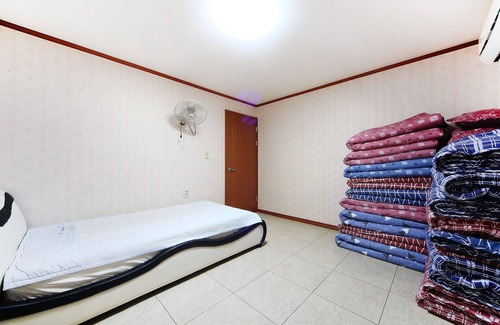 Chungmu Hotel | Tongyeong Crown