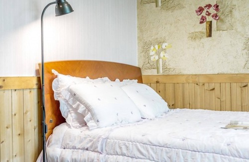 Yongnam-myeon House | Tongyeong Evergreen Pension