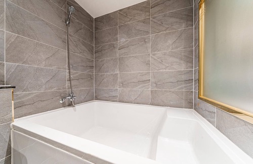 Tongyeong Hotel | Tongyeong Hotel Bon