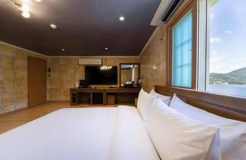 Tongyeong Hotel | Tongyeong Hotel Opera