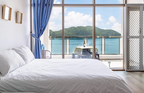 Tongyeong House | Tongyeong Maremio Oceanview Pension