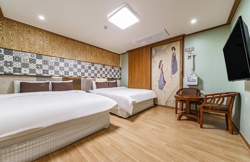 Tongyeong Hotel | Tongyeong View