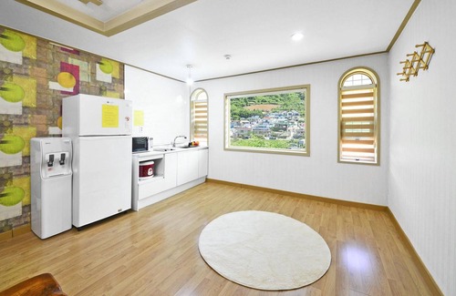 Sanyang-eup House | Tongyoung Macaio Pension
