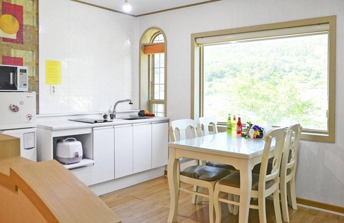 Sanyang-eup House | Tongyoung Macaio Pension